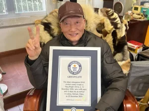 kakek-91-tahun-tamatkan-resident-evil-tanpa-panduan